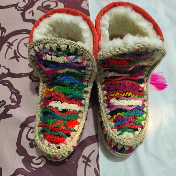 Mou Ethnic-Style Colorful Woven Plush Snow Boots - Picture 2 of 7